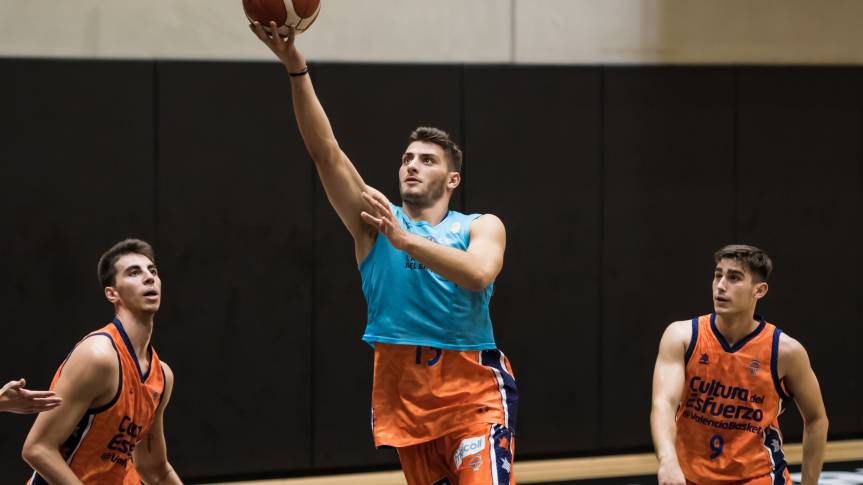 Valencia Basket closes the team for its debut in LEB Plata
