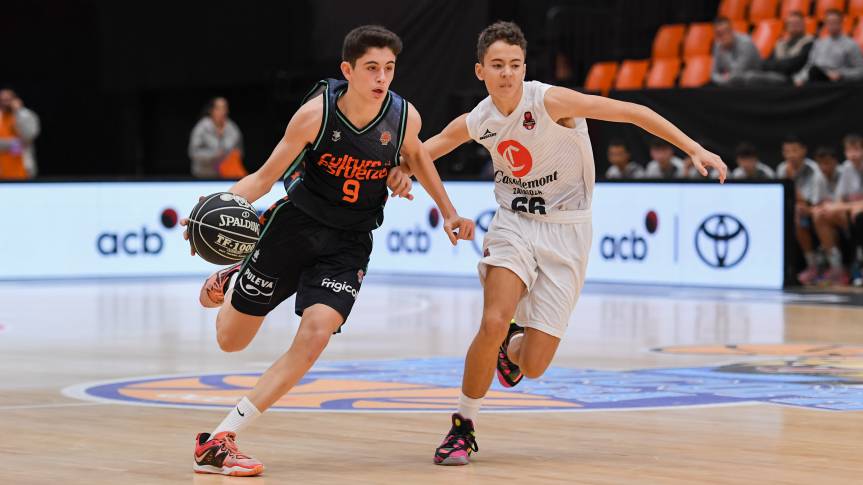 Valencia Basket supera el dur test de Casademont Zaragoza (94-82)