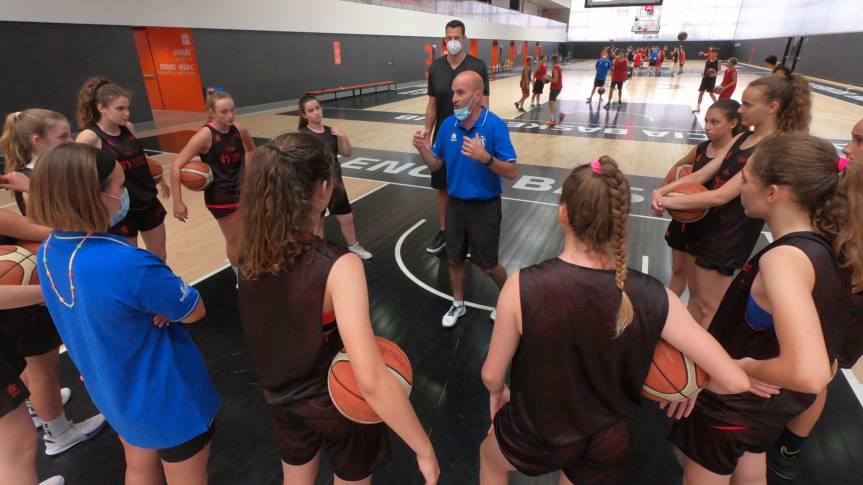 Dave Love: "at the Shooting Academy it is important that the player understands how to work"