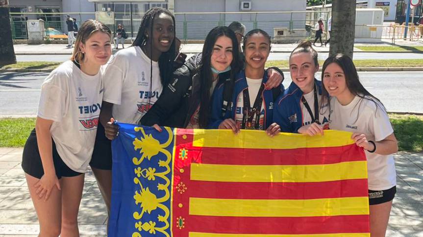The Valencian U16 Team, with 6 players from L'Alqueria, Spanish Champion