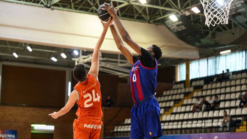 VBC falls to Barça (58-8) but maintains its chances of qualifying for the semifinals
