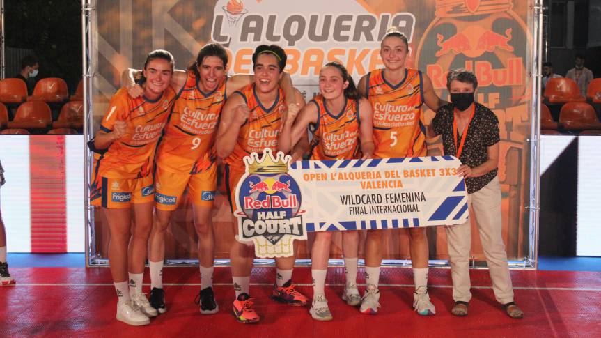 El Valencia Basket femenino, campeón del torneo 3x3 de L’Alqueria con Red Bull