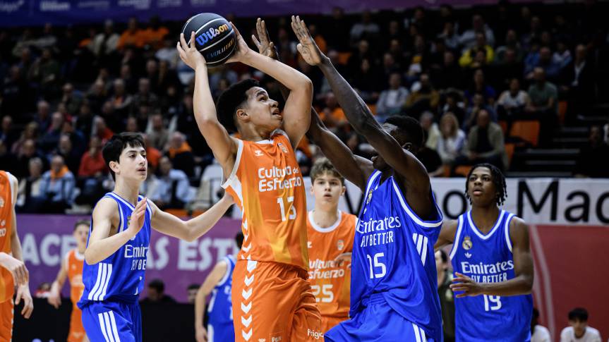 Valencia Basket passa a semifinals de la Minicopa Endesa com a segon de grup (42-93)