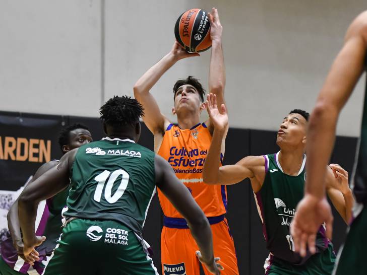Valencia Basket is beaten by Unicaja and will fight for the third place (58-60)
