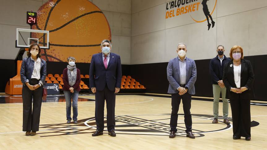 The Minister of Culture and Sports visits L'Alqueria del Basket: 