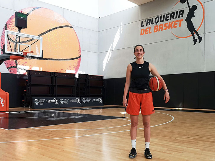 Clara Ché also chooses L'Alqueria for her post season