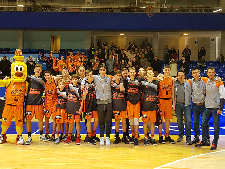 Valencia Basket se cuelga la medalla de bronce de la Minicopa Endesa ganando al Barça Lassa (71- 83)
