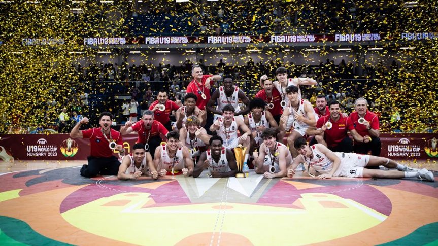 Sergio De Larrea, campeón de la Copa del Mundo U19