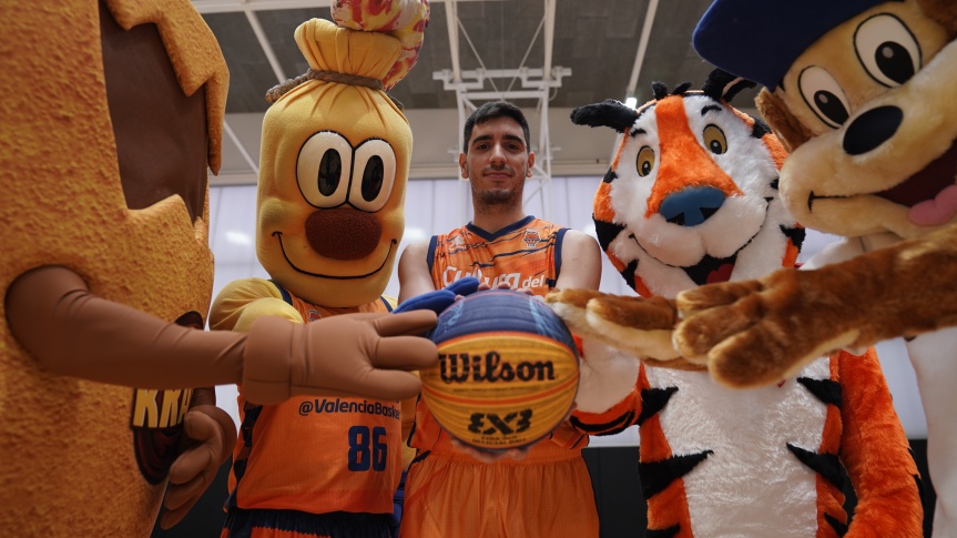 Kellogg rewards the effort of two players of L'Alqueria del Basket
