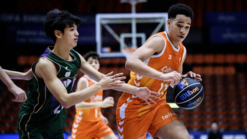 The host team kicks off with a victory in the Minicopa Endesa (75-53)