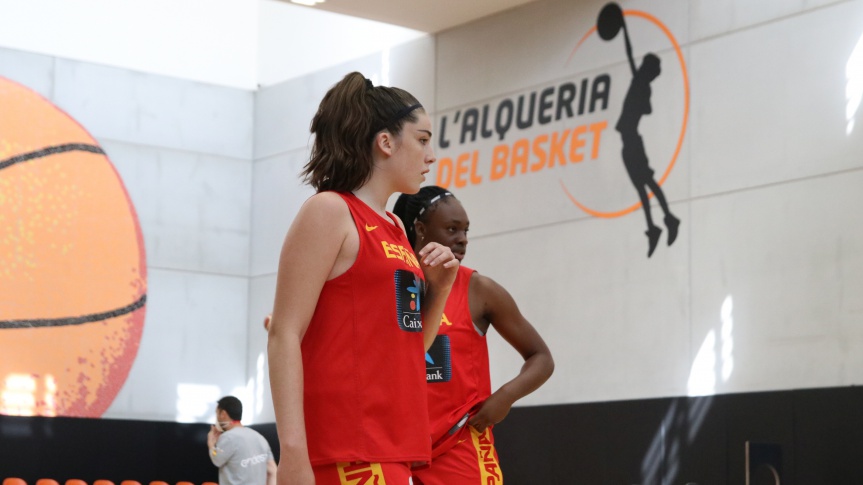 The participation of L'Alqueria grows with a Spanish team that enjoys in Valencia