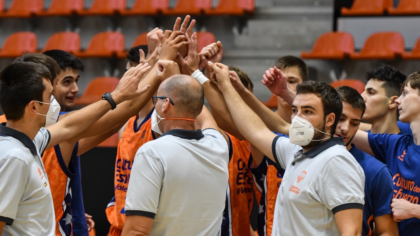El equipo EBA de Valencia Basket luchará por ascender a LEB Plata en L’Alqueria