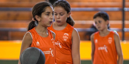 Slide-1 36th Valencia Basket Summer Camp