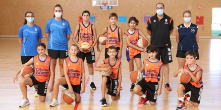 Slide-1 Campus Ses Salines Valencia Basket en Eivissa